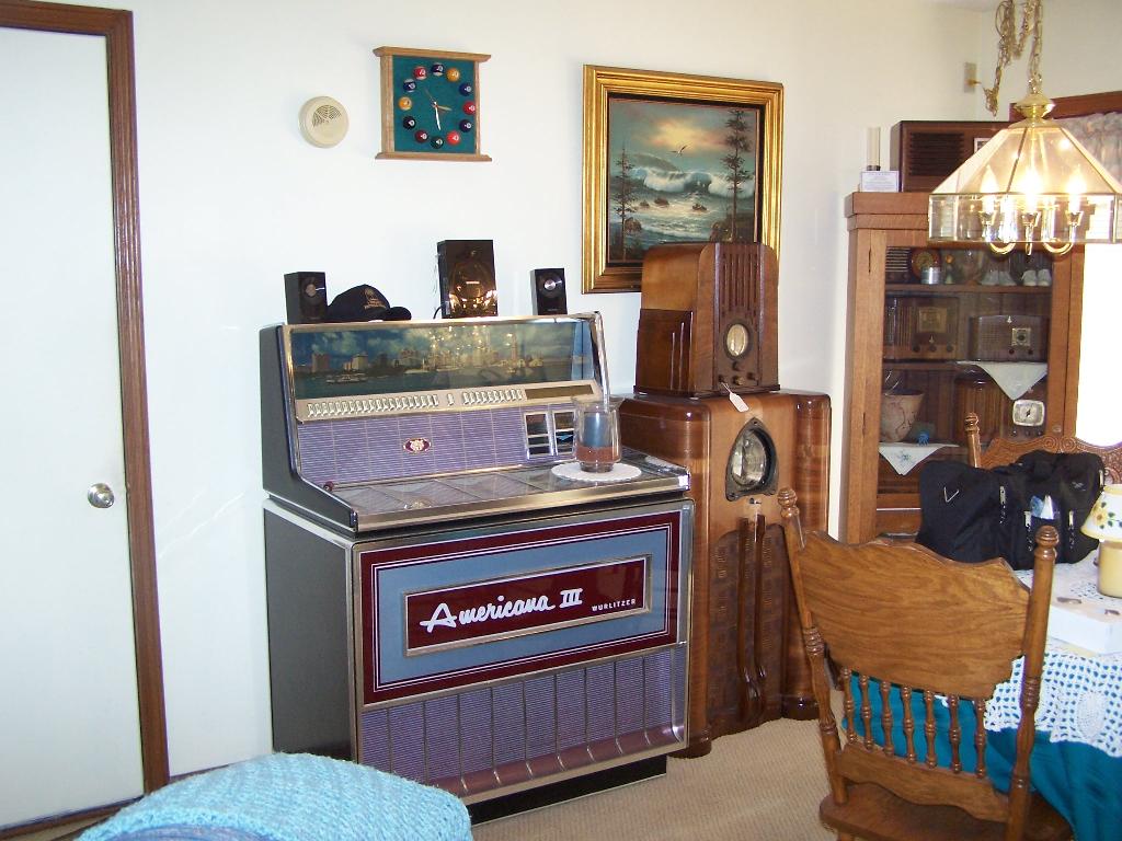 Vintage Radio Collectors